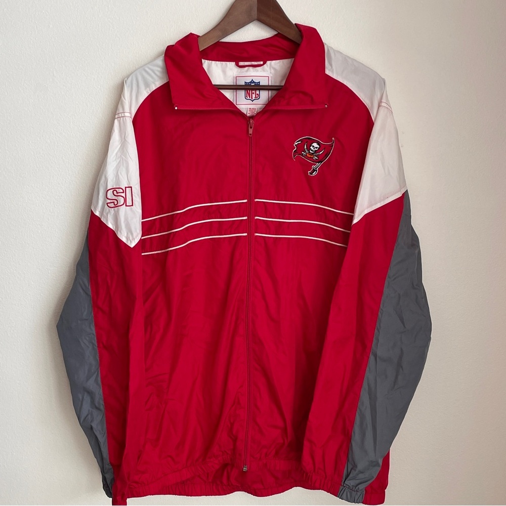 Tampa Bay Buccaneers Red Windbreaker Jacket XL Zip Up NFL Sports Illustrated